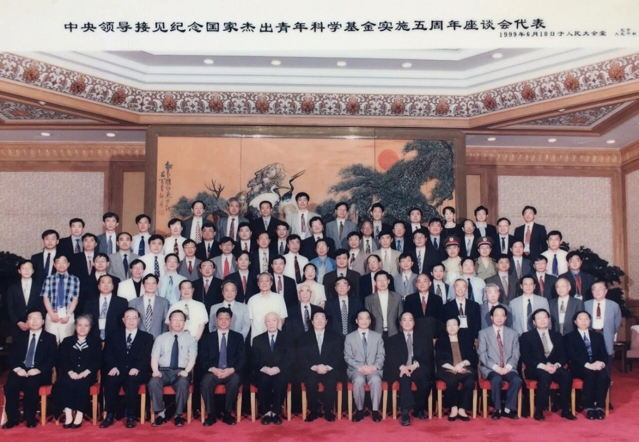 微信图片_2025-10-18_193546_149.jpg